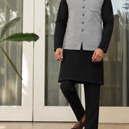 Light Grey Men’s Waistcoat – Premium Traditional Outfit