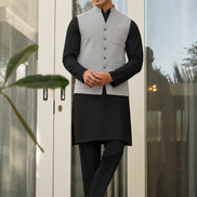 Light Grey Men’s Waistcoat – Premium Traditional Outfit